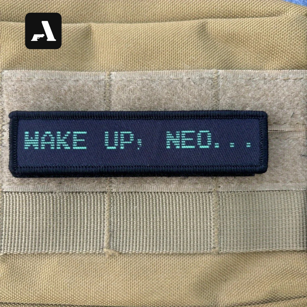 Patch Tático "Wake Up, Neo" – Matrix Edition (Hook & Loop)