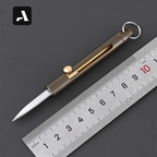 Mini Faca Retrátil de Latão EDC – Lâmina Inox e Estética Vintage
