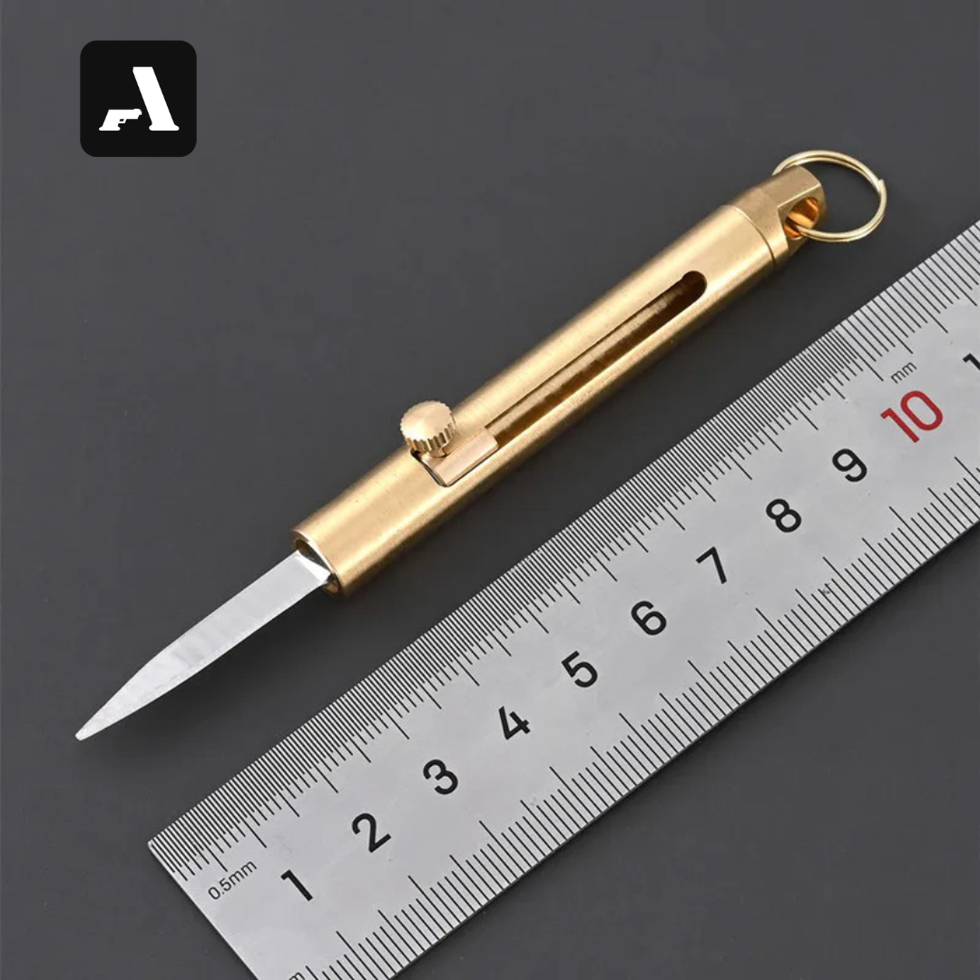 Mini Faca Retrátil de Latão EDC – Lâmina Inox e Estética Vintage