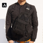 Crossbody Bag Tática Oxford 600D – Proteção Impermeável e Organização Modular